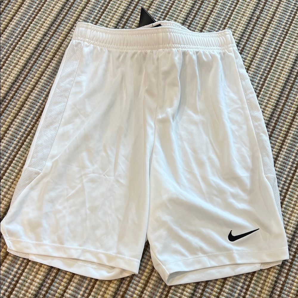 Nike Men's White Sports Shorts